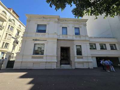 Location Bureaux à Antibes