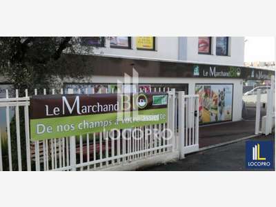 A louer local commercial de 280m² à Antibes