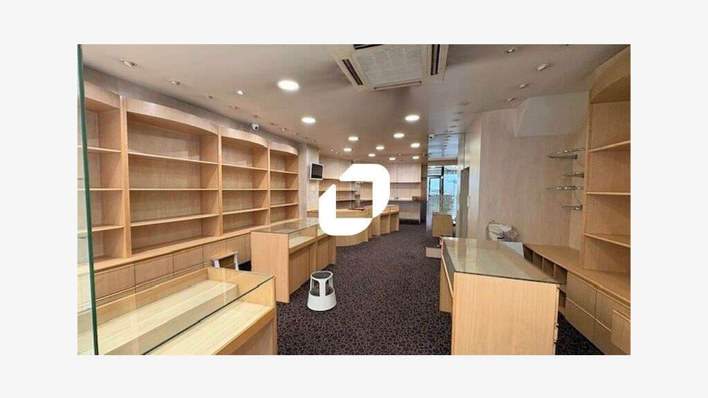 A louer Local commercial 97m² Antony