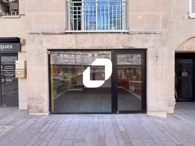 A louer Local commercial 90m² Antony