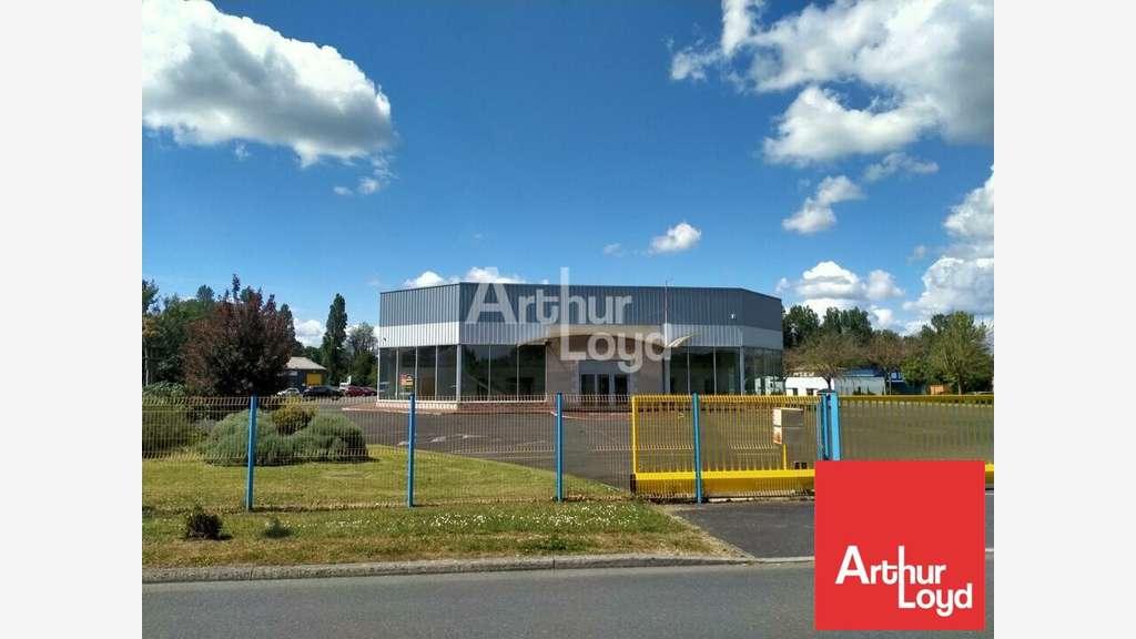A louer local 621m² en bail dérogatoire sur Antran