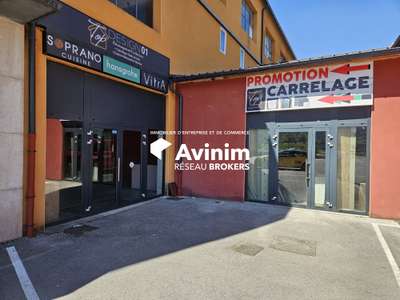 Location Locaux commerciaux - Boutiques à Arbent