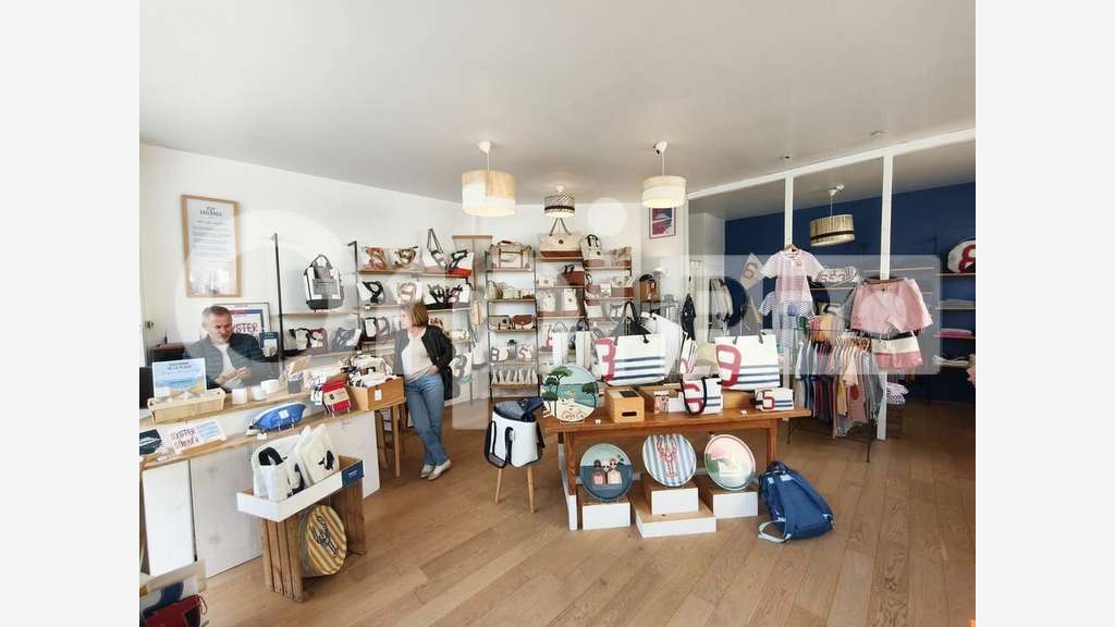 ARCACHON - local commercial à louer