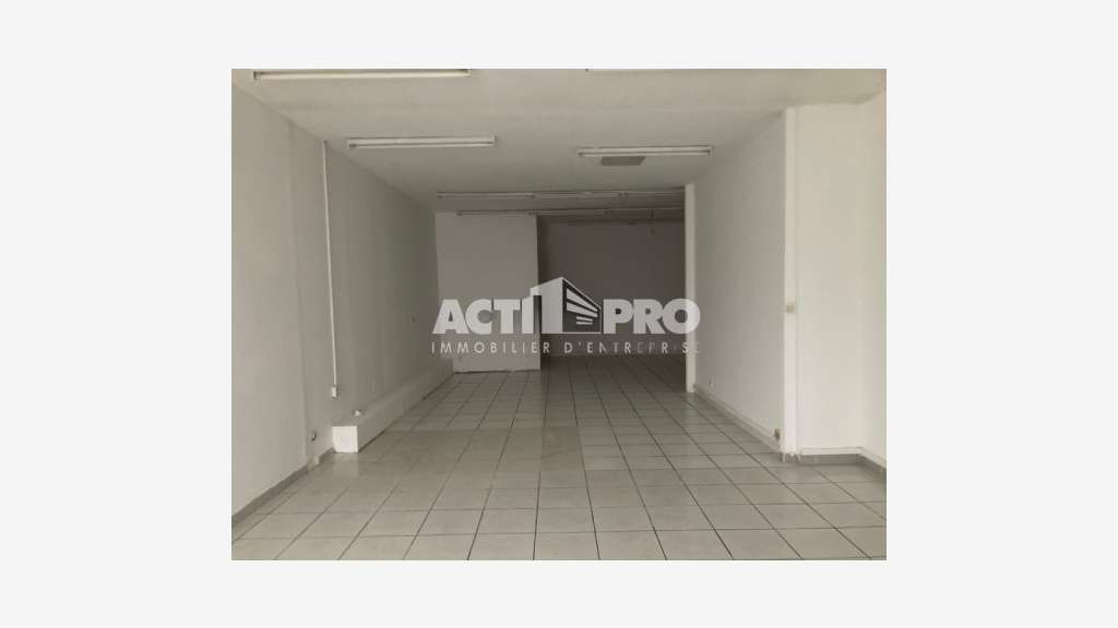 À louer local commercial 58m² ZA Argelès-sur-Mer