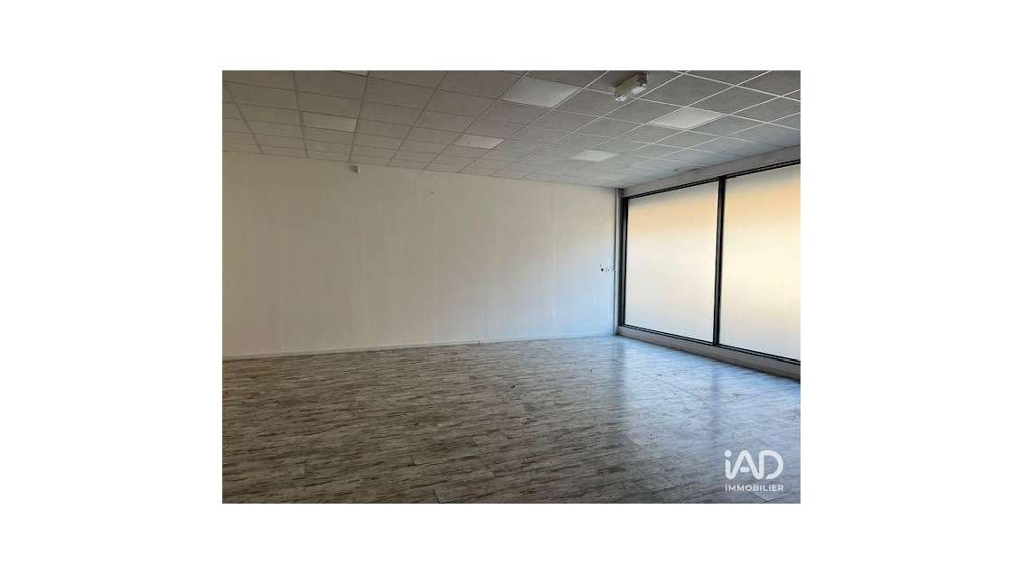 Local commercial à Argonay