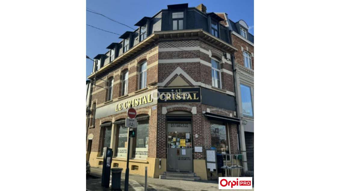 A louer local commercial 143m² à Armentières 