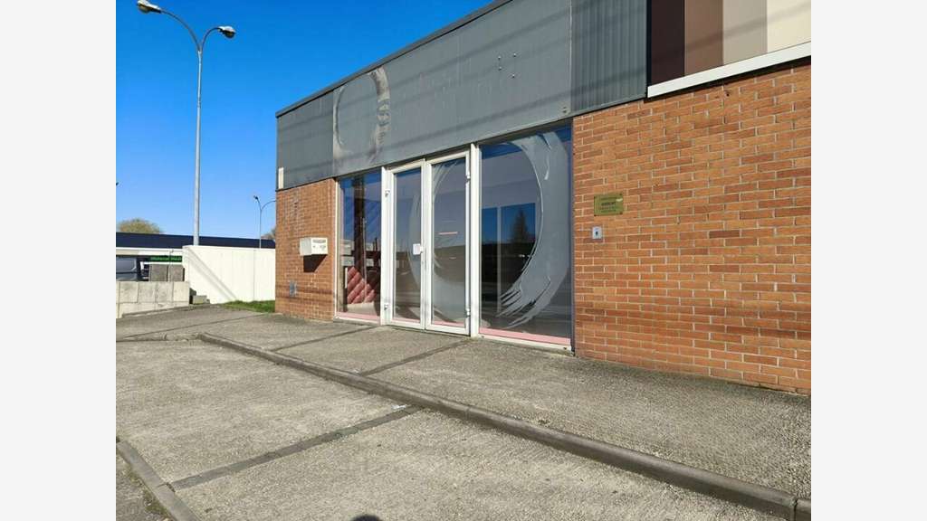 Local d'activité 43m² à louer Arques Jules Guesde