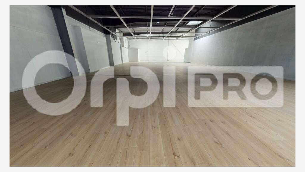 A louer local cial 437m² Arras zone très passante
