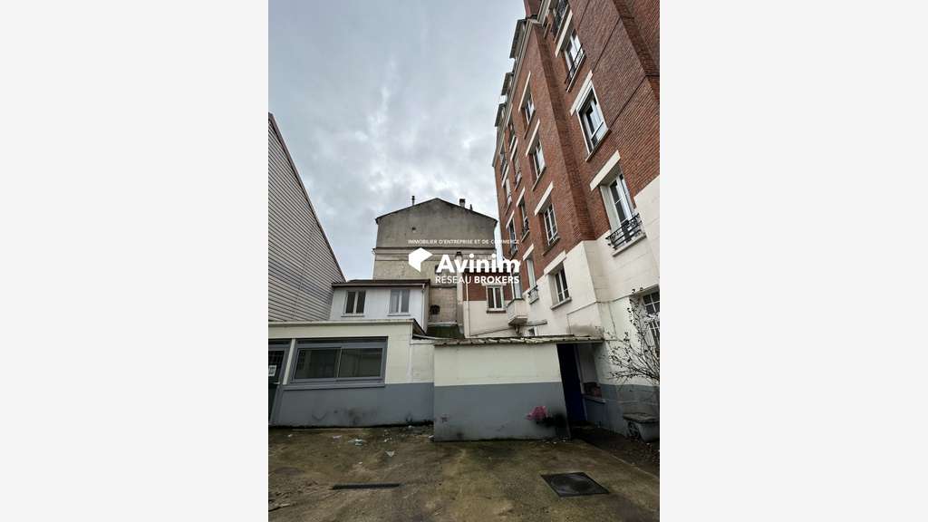 A louer local 450m² empl N°1 à Asnières-sur-Seine