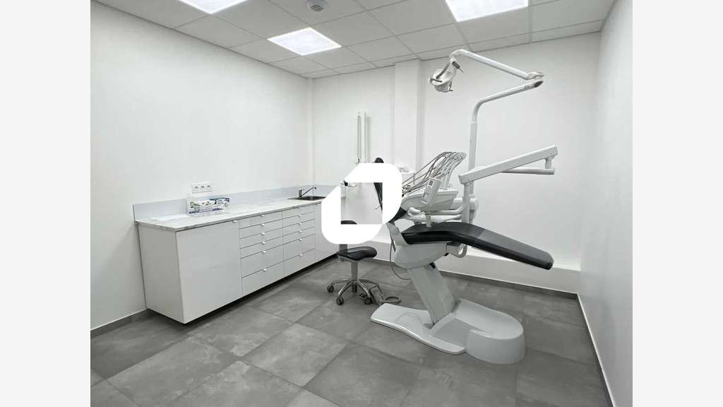 A louer Local commercial 407m² Athis mons