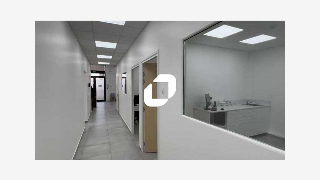A louer Local commercial 407m² Athis mons