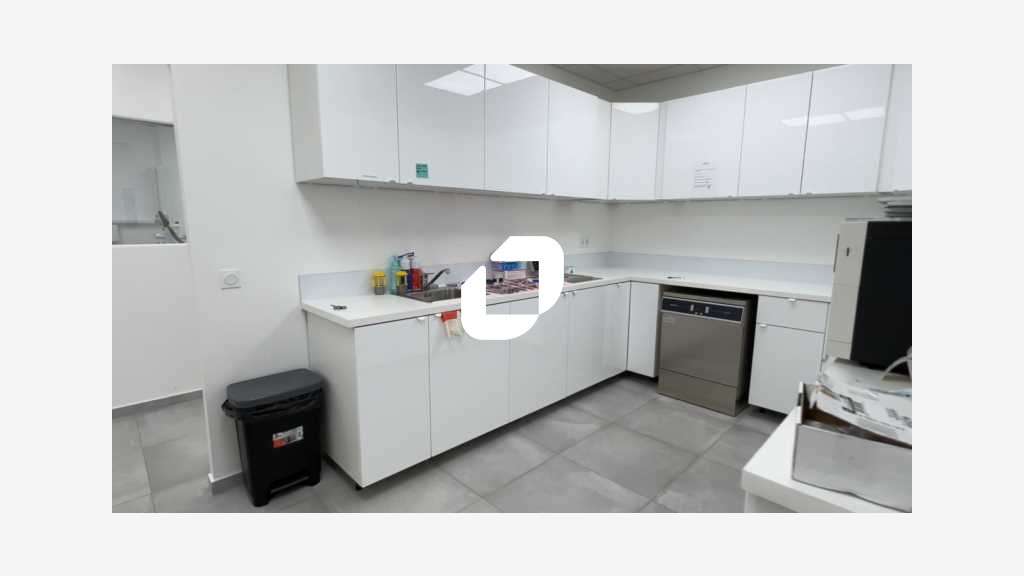 A louer Local commercial 407m² Athis mons