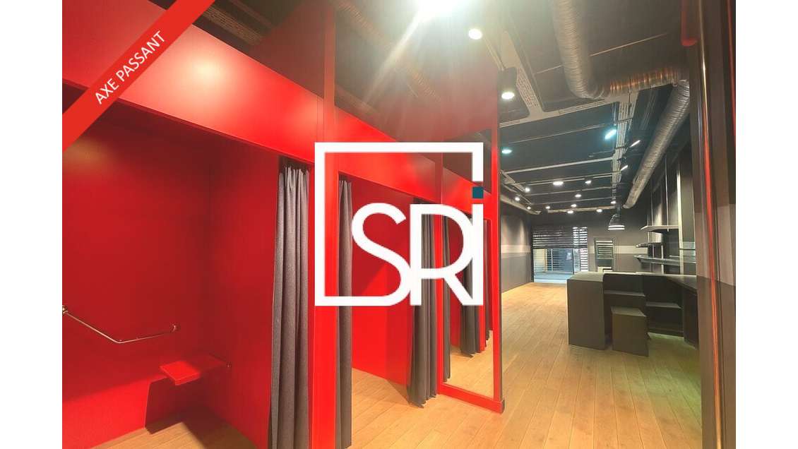 Local 120m² à louer en galerie marchande à Aubière