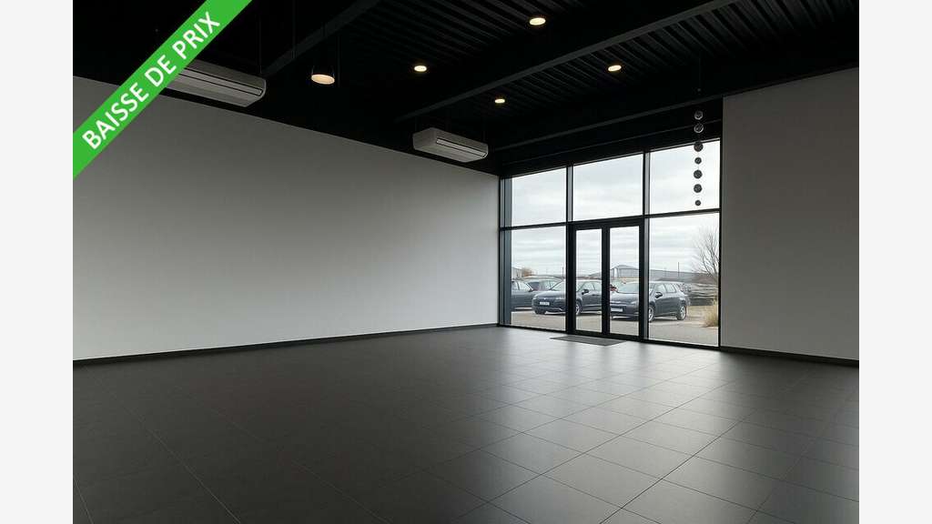 Local 695m² à louer à Aubière