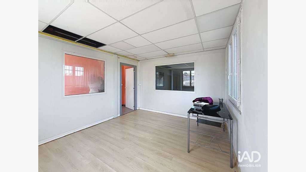 Location local pro 517m² à Aucamville empl strat