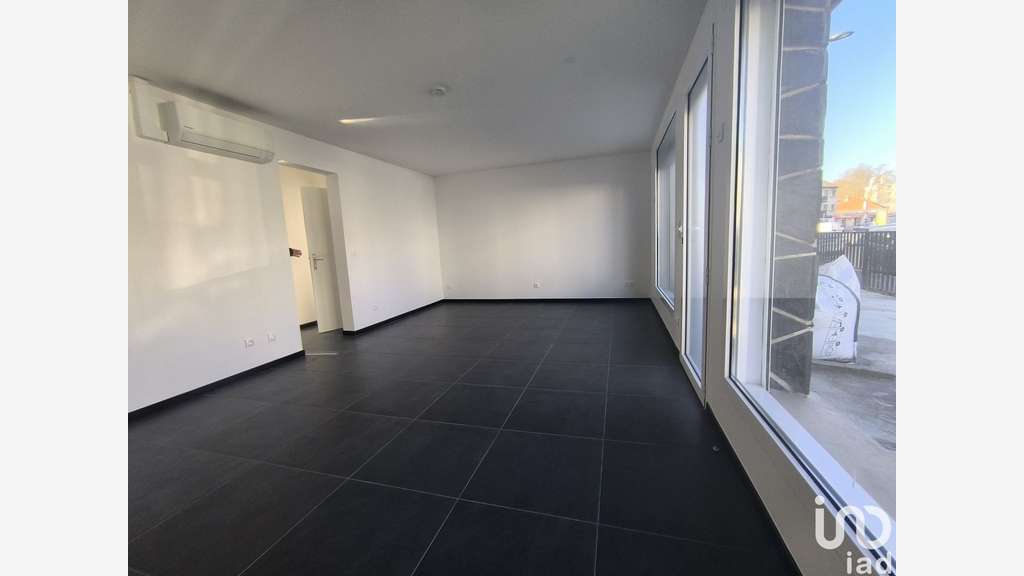 Local commercial à Aulnay-sous-Bois