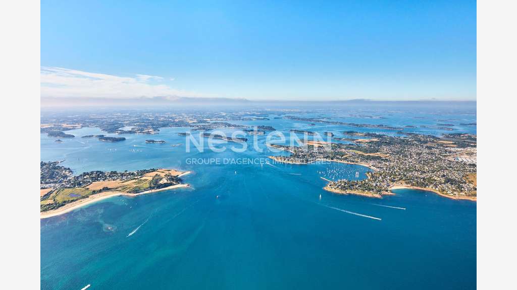 A louer local commercial de 110m² sur Auray
