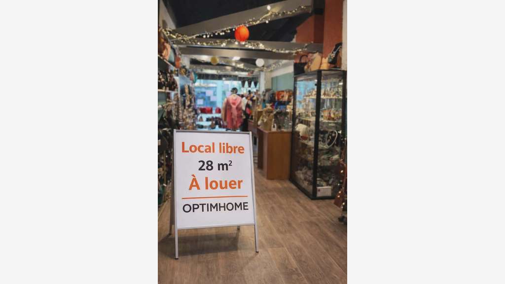 A louer local 28m² empl premium galerie à Auray