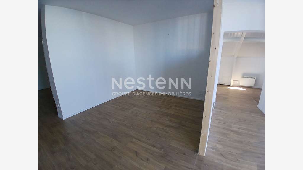 A louer local commercial 95m² bel empl sur Auray