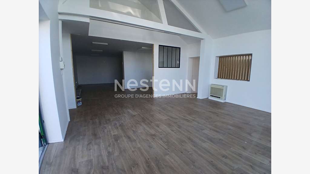 A louer local commercial 95m² bel empl sur Auray
