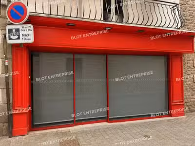 A louer immeuble mixte 270m² à Auray centre
