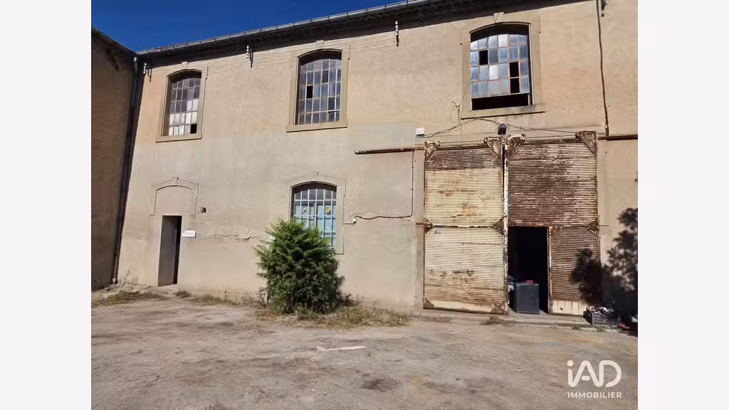 A louer local d'activité de 355m² à Aussillon
