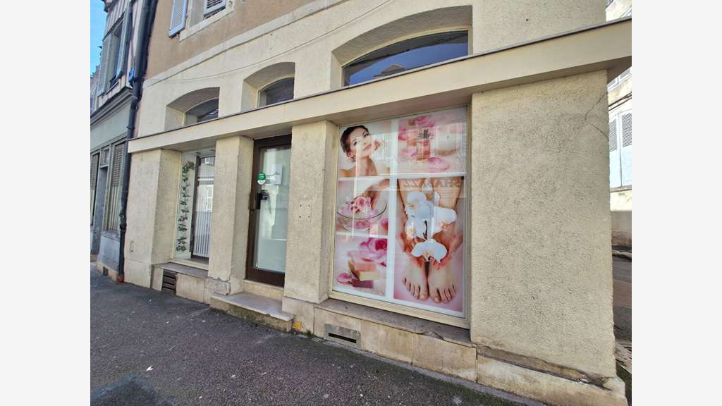 A louer local commercial de 50m² à Auxerre centre
