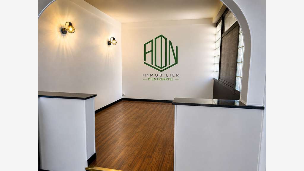 Local commercial Auxerre 70 m2