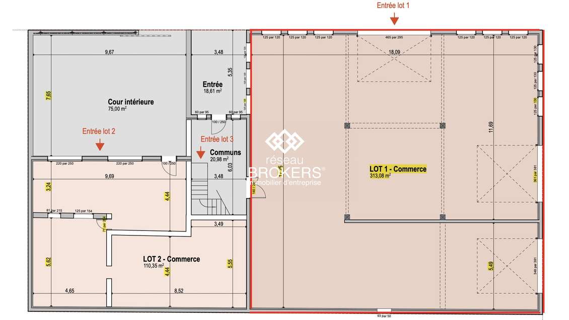 A louer local 313m² empl première ligne à Avignon