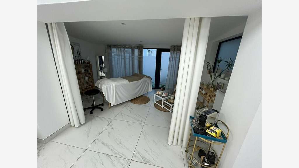 Local commercial de 32m² à louer Montfavet Avignon