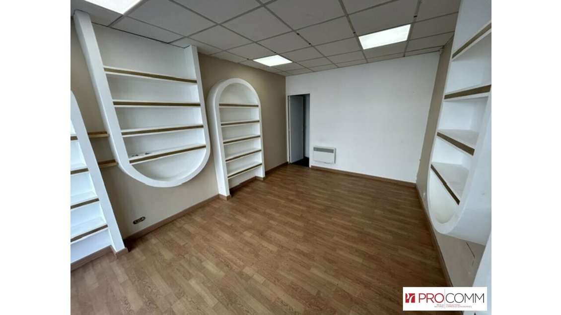Boutique 20m² à louer à Avignon centre