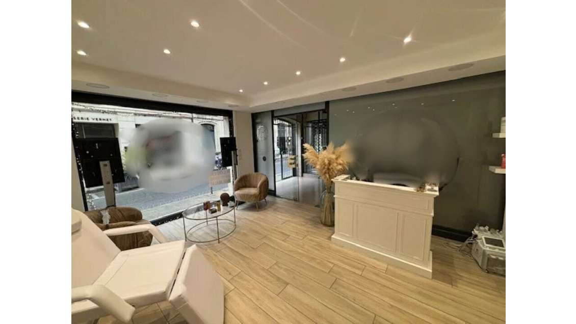 AVIGNON - BOUTIQUE à louer