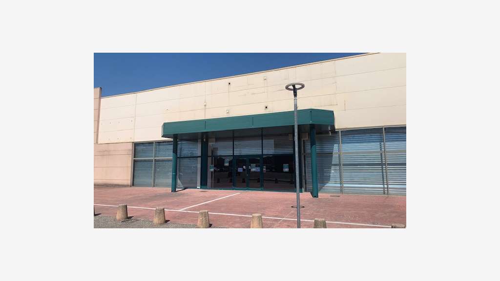 Location local commercial empl N°1 ZAC Avignon