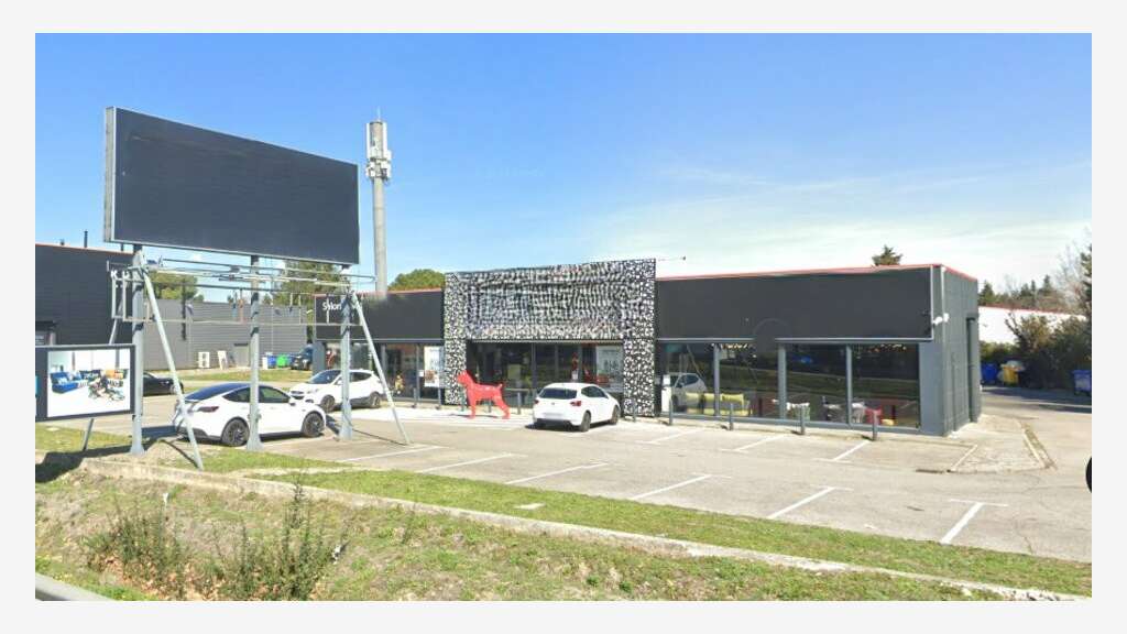 A louer local 120m² zone de la Cristole Avignon N7