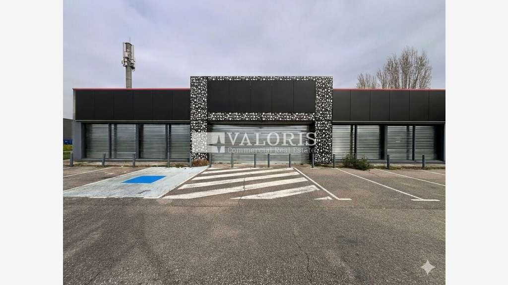 A louer local 150m² zone de la Cristole à Avignon