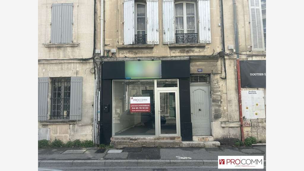 A louer local de 35m² empl stratégique à Avignon
