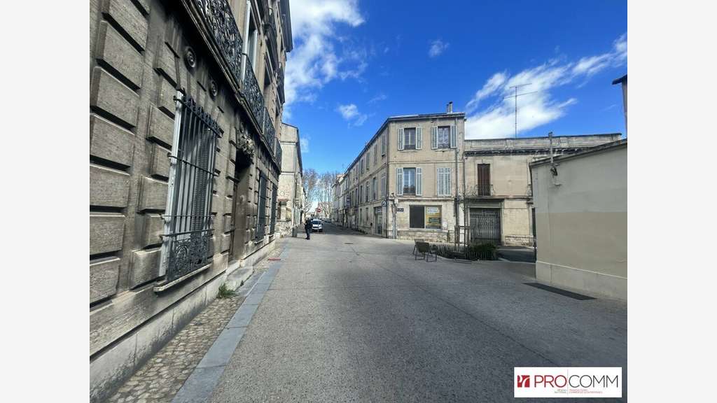 A louer local de 35m² empl stratégique à Avignon
