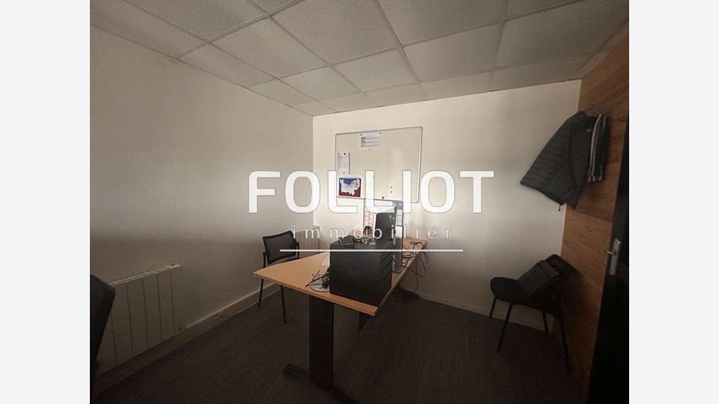 A louer local commercial 150m² à Avranches
