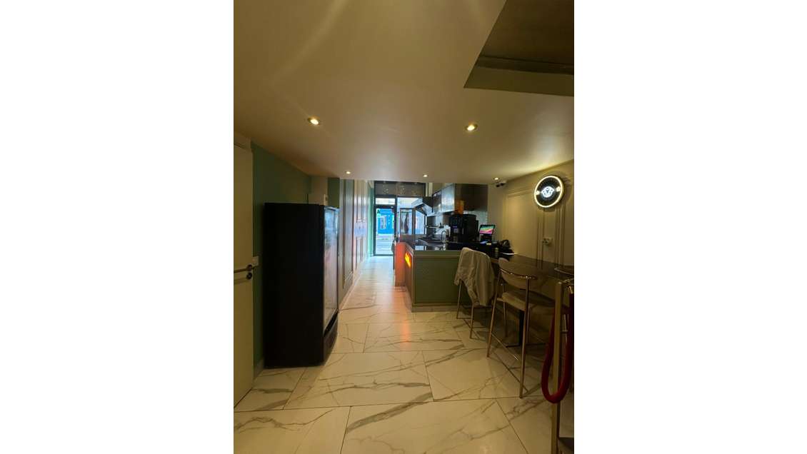 A louer local commercial de 65m² à Bagneux