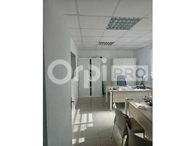 Location Locaux commerciaux - Boutiques à Baie-Mahault