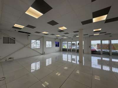 Location Locaux commerciaux - Boutiques à Baie-Mahault