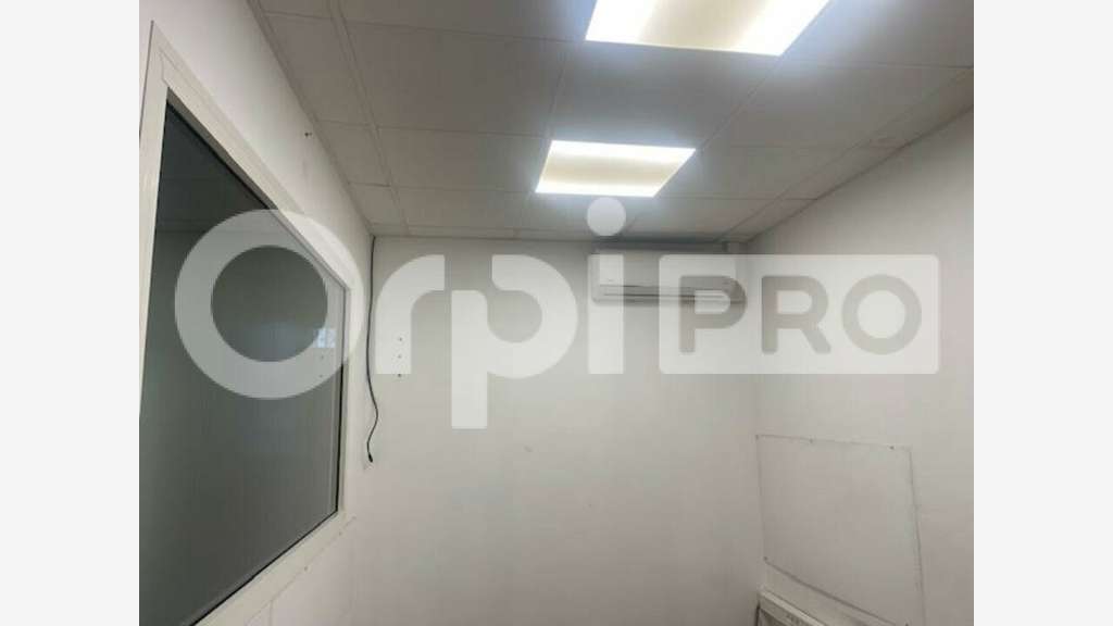 Local commercial 270m² à louer à Baie-Mahault
