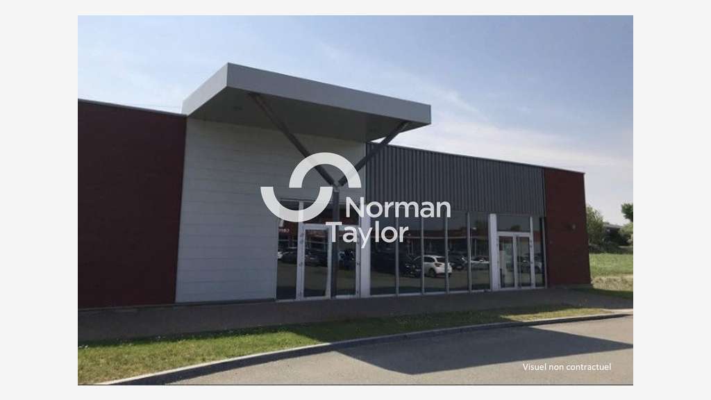 Local commercial 250m² à louer à Baillargues