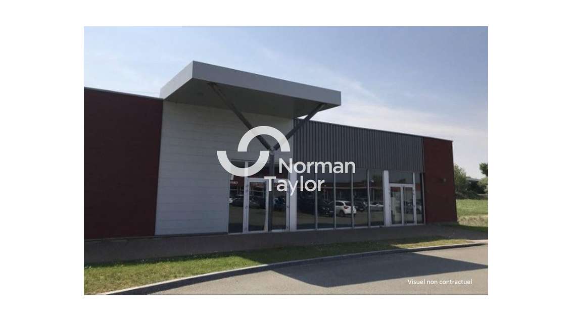 Local commercial 250m² à louer à Baillargues