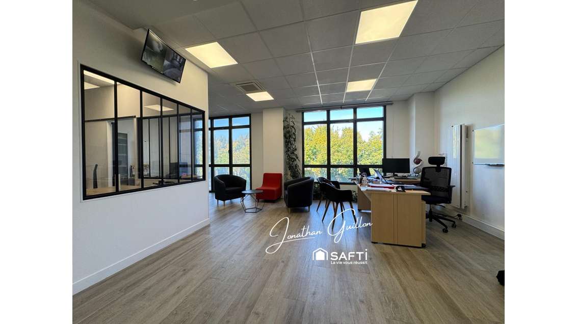 A louer Idéalement Située