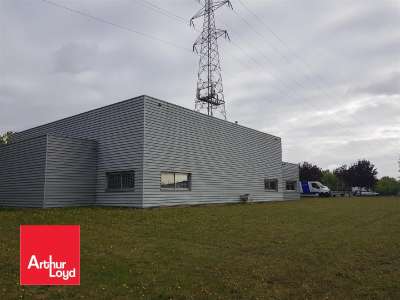 Location Locaux d'activités - Entrepôts à Barjouville