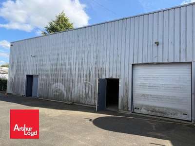 Location Locaux commerciaux - Boutiques à Barjouville