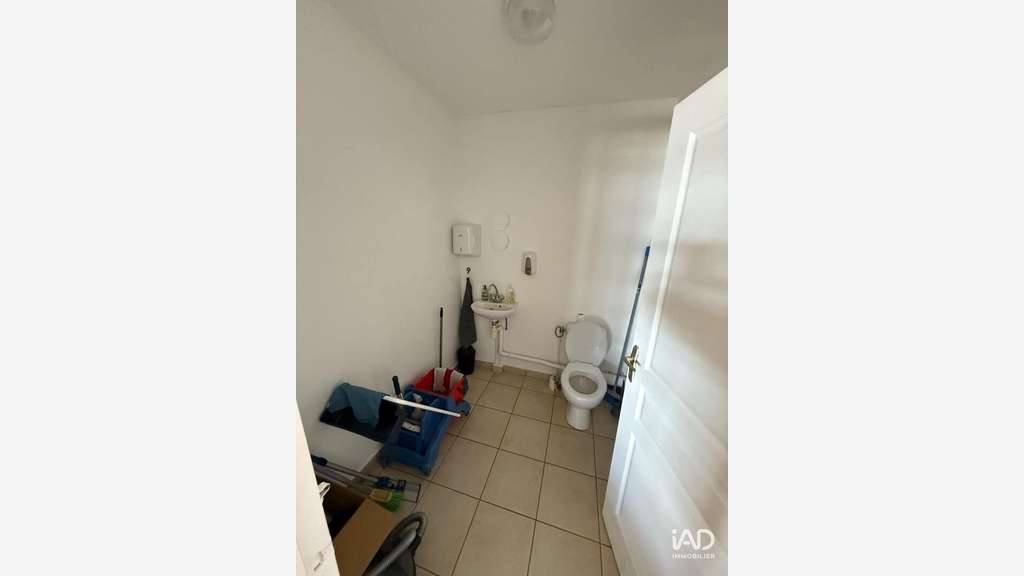 A louer boutique 36m² à Basse Vallée