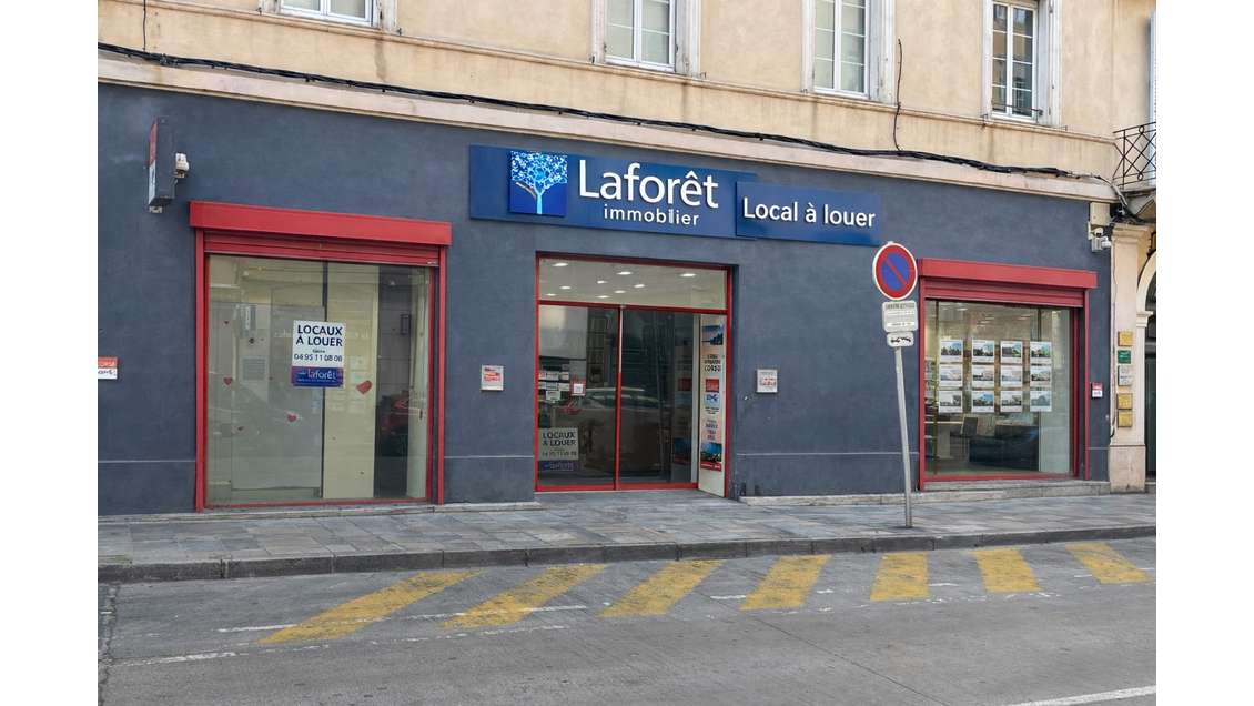 Local commercial à louer de 75m² à Bastia Paoli