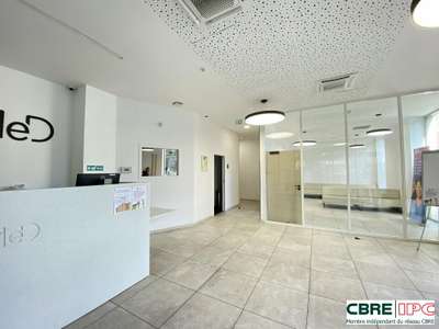 A louer local commercial de 356m² à Bayonne centre